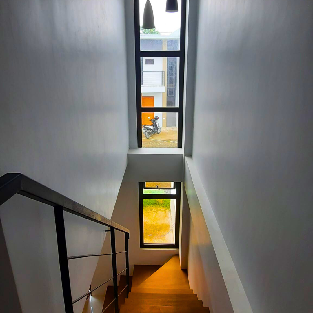 Interior image 6