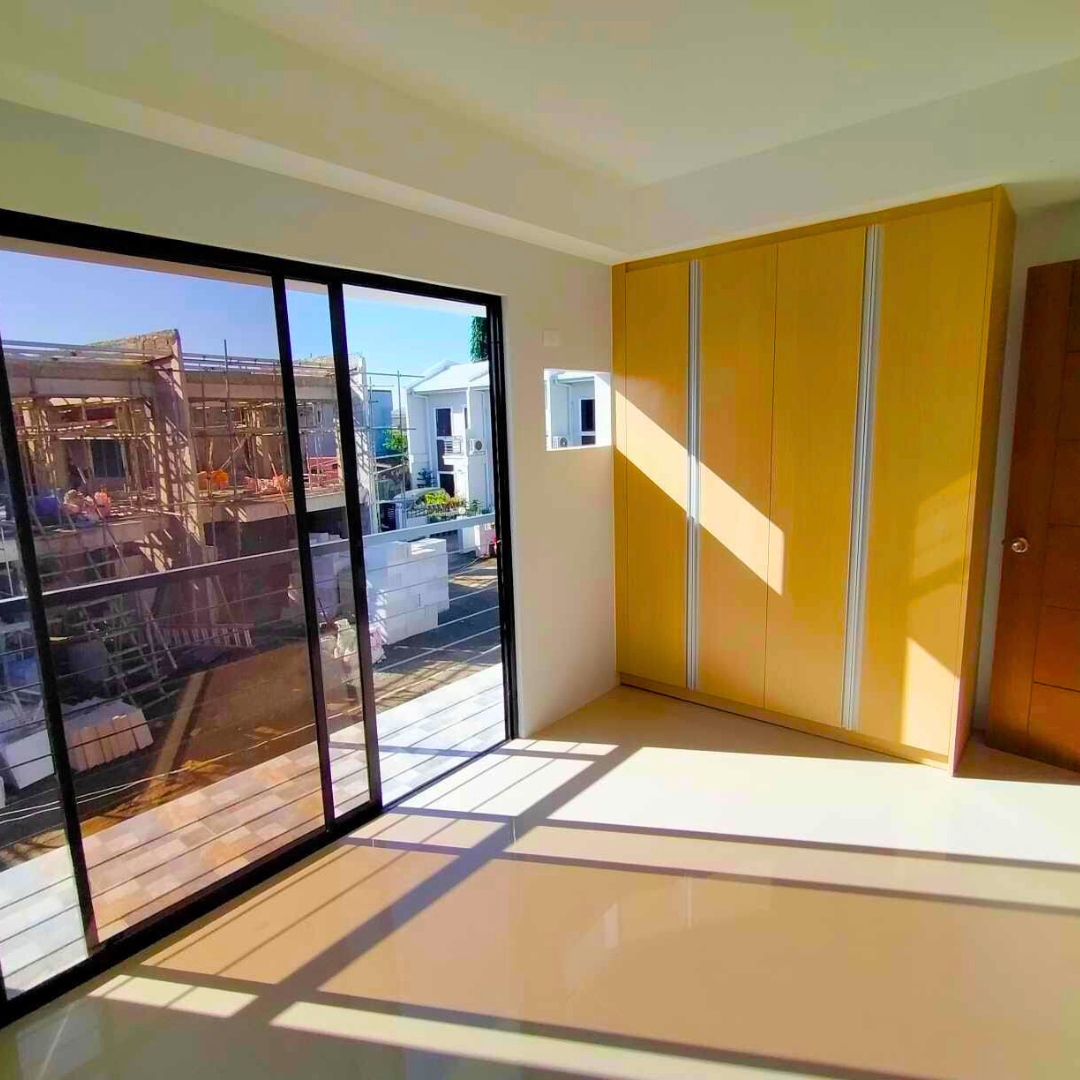 Interior image 7